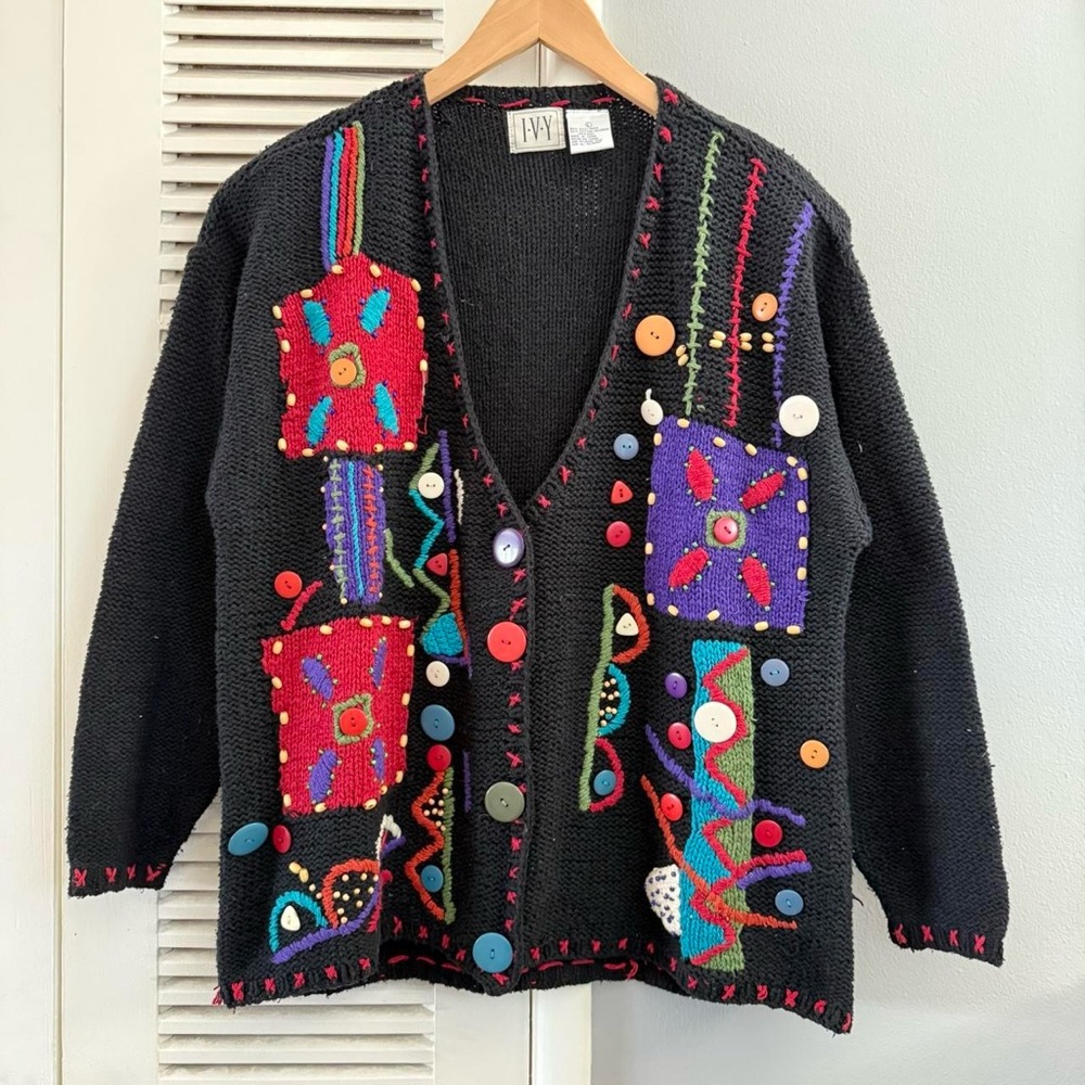 Vintage IVY Embroidered Button Knit Grandma Cardigan Black Sweater